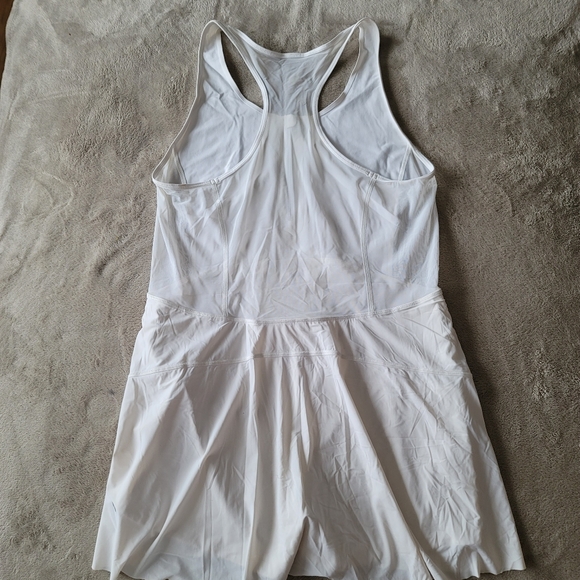 Lululemon Final Lap Dress White Athletic Workout Wear - Picture 12 of 13